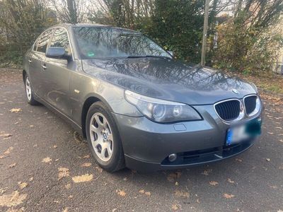 gebraucht BMW 520 d A -AUTOMATIK-SCHECKHEFT-XENON-AHK