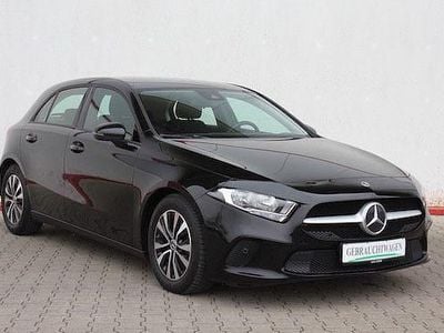 Gebraucht Mercedes A180 116 PS (85 kW) 2022 Schwarz Limousine