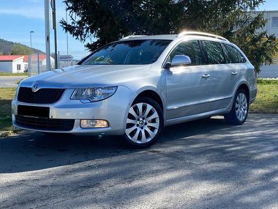 Gebraucht Skoda Superb Elegance 260 PS (191 kW) 2010 Silber Kombi