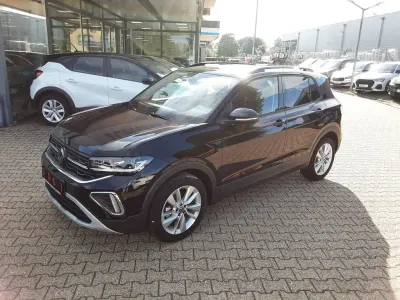Neu VW T-Cross Life 150 PS (110 kW) 2026 Schwarz SUV