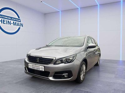 Gebraucht Peugeot 308 Active 131 PS (96 kW) 2021 Grau Kombi