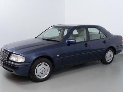 Gebraucht Mercedes C200 Classic 136 PS (100 kW) 1996 Blau Limousine
