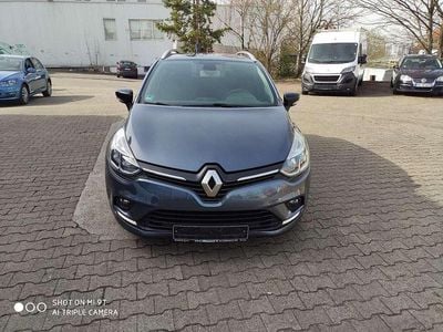 Gebraucht Renault Clio GrandTour LIMITED 118 PS (86 kW) 2017 Grau Kombi