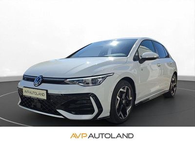 Gebraucht VW Golf VIII R-line 150 PS (110 kW) 2025 Weiß Limousine
