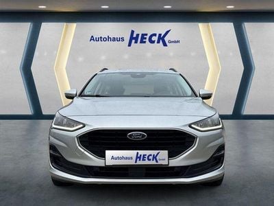 Usado Ford Focus Cool & Connect 125 HP (91 kW) 2022 Prateado Carrinha