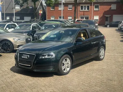 Gebraucht Audi A3 Ambiente 160 PS (117 kW) 2009 Grün Kleinwagen