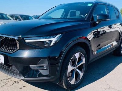 Andere Gebraucht 2024 Volvo XC40 SUV | 36.485 € (Etwas zu teuer)