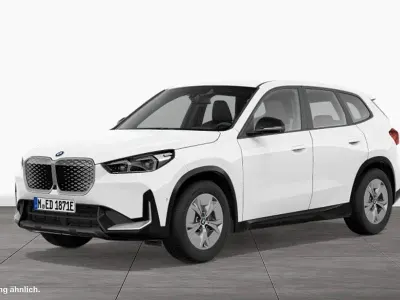 Gebraucht BMW iX1 Performance 230 kW (313 PS) 2023 Weiß SUV