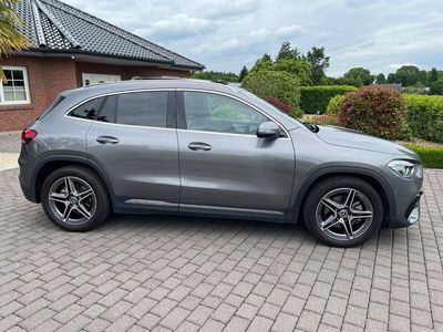 Mercedes GLA250