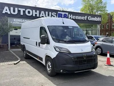 Second-hand Peugeot Boxer 180 CP (132 kW) 2024 Alb Van