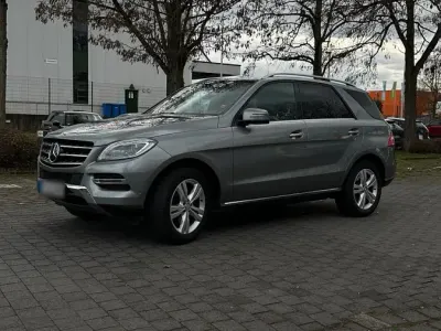 Gebraucht Mercedes ML350 AMG 258 PS (189 kW) 2015 Grau SUV