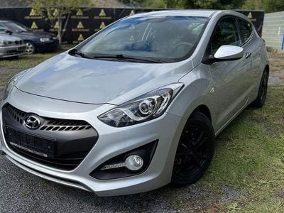 Silber Gebraucht 2013 Hyundai Coupé Classic Coupé | 5.299 €