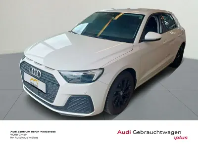 Gebraucht Audi A1 95 PS (69 kW) 2021 Cortinaweiß SUV