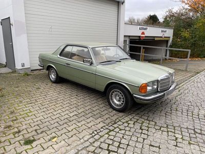 gebraucht Mercedes 280 C123