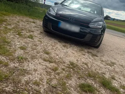 Gebraucht VW Golf VI GTI 215 PS (158 kW) 2010 Schwarz Coupé