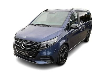 Blau Gebraucht 2025 Mercedes V300 AMG line Van / Kleinbus | 85.890 € (Etwas zu teuer)