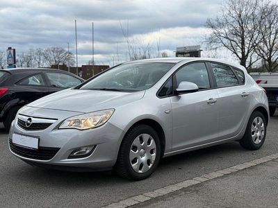 Gebraucht Opel Astra Edition 87 PS (63 kW) 2010 Silber Kleinwagen