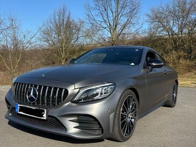 Gebraucht Mercedes C300 AMG line 258 PS (189 kW) 2018 Grau Coupé