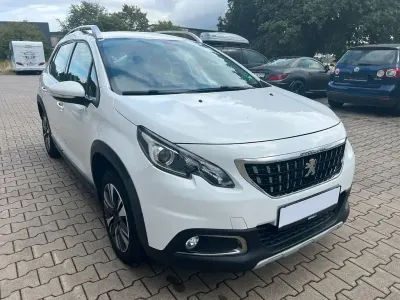 Gebraucht Peugeot 2008 Allure 110 PS (80 kW) 2018 Weiß SUV