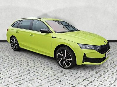 Neu Skoda Octavia SportLine 150 PS (110 kW) 2025 Grün Kombi