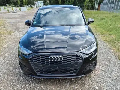 Gebraucht Audi A3 116 PS (85 kW) 2021 Schwarz Limousine