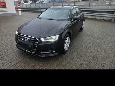 Schwarz Gebraucht 2013 Audi A3 Limousine | 7.990 € (Etwas zu teuer)