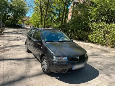 Usata Fiat Punto 60 CV (44 kW) 2001 Nero Utilitaria