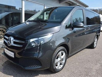 Usata Mercedes V220 163 CV (119 kW) 2022 Grigio Monovolume