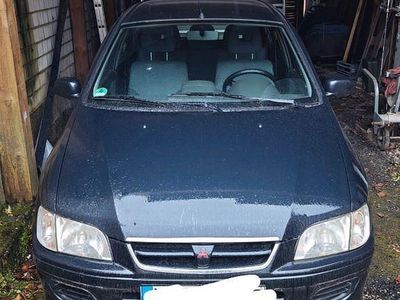 Gebraucht Mitsubishi Space Star 82 PS (60 kW) 2001 Blau Van / Kleinbus