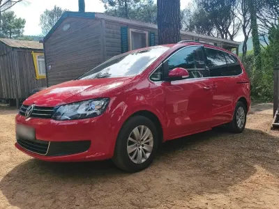 Gebraucht VW Sharan 140 PS (102 kW) 2013 Rot Van / Kleinbus