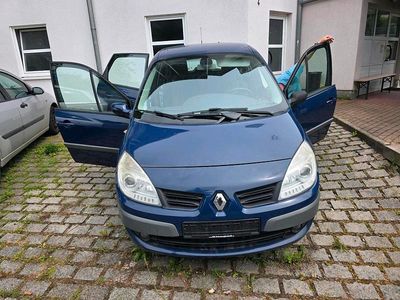 Usata Renault Scénic II 110 CV (80 kW) 2006 Blu Monovolume