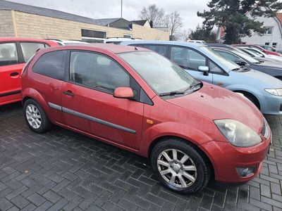 gebraucht Ford Fiesta 1.4