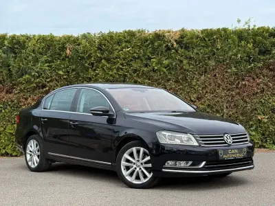 Gebraucht VW Passat Highline 105 PS (77 kW) 2012 Schwarz Limousine