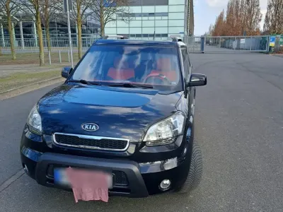 Gebraucht Kia Soul 126 PS (92 kW) 2010 Schwarz SUV