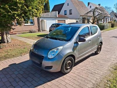 Gebraucht Suzuki Alto 69 PS (50 kW) 2013 Grau Kleinwagen