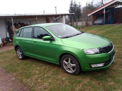 gebraucht Skoda Rapid 1.4 TDI DSG Active Spaceback Active