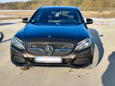 Używany Mercedes C180 156 KM (114 kW) 2014 Brązowy Kombi