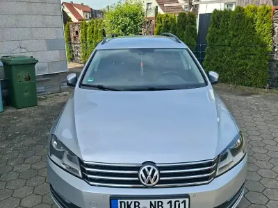 Gebraucht VW Passat 140 PS (102 kW) 2014 Silber Kombi