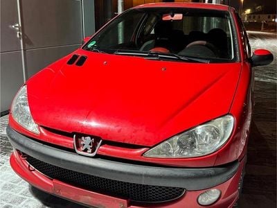 Gebraucht Peugeot 206 75 PS (55 kW) 2006 Rot Coupé