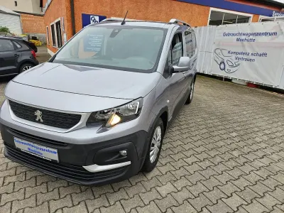 Gebraucht Peugeot Rifter Active 131 PS (96 kW) 2019 Grau Van / Kleinbus