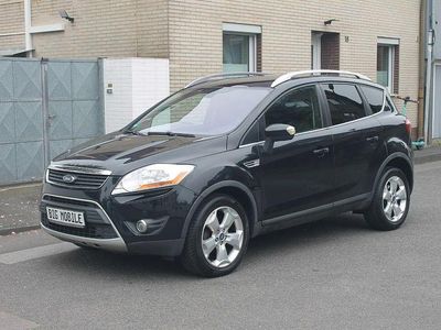 Begagnad Ford Kuga Titanium 140 HK (102 kW) 2011 Svart SUV