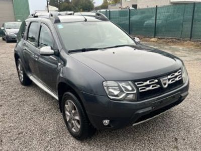 gebraucht Dacia Duster I Laureate 4x4 Navi Leder Euro6 Pdc