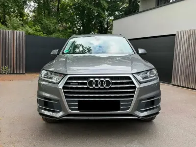 Gebraucht Audi Q7 Comfort 272 PS (200 kW) 2015 Grau SUV
