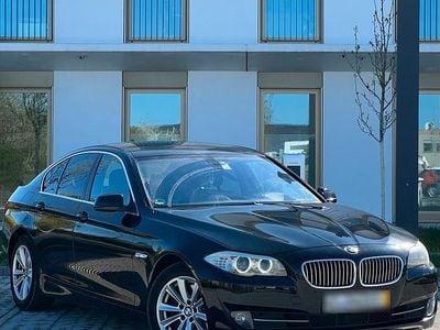 Gebraucht BMW 530 245 PS (180 kW) 2011 Schwarz Limousine