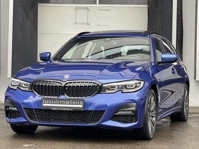 Gebraucht BMW 330e M Sport 184 PS (135 kW) 2021 Portimao blau Kombi