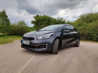 gebraucht Kia Ceed Sportswagon Ceed SW / cee'd SW 1.6 CRDi 136 ISG Platinum Edition