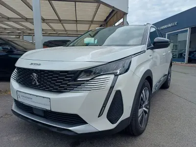 Gebraucht Peugeot 3008 Allure 224 PS (164 kW) 2021 Weiß SUV