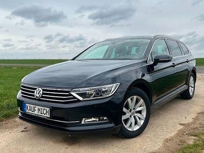 Gebraucht VW Passat Comfortline 150 PS (110 kW) 2018 Schwarz Kombi