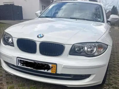 Używany BMW 116 122 KM (89 kW) 2011 Biały Hatchback