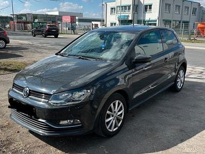 Gebraucht VW Polo LOUNGE 60 PS (44 kW) 2016 Grau Kleinwagen
